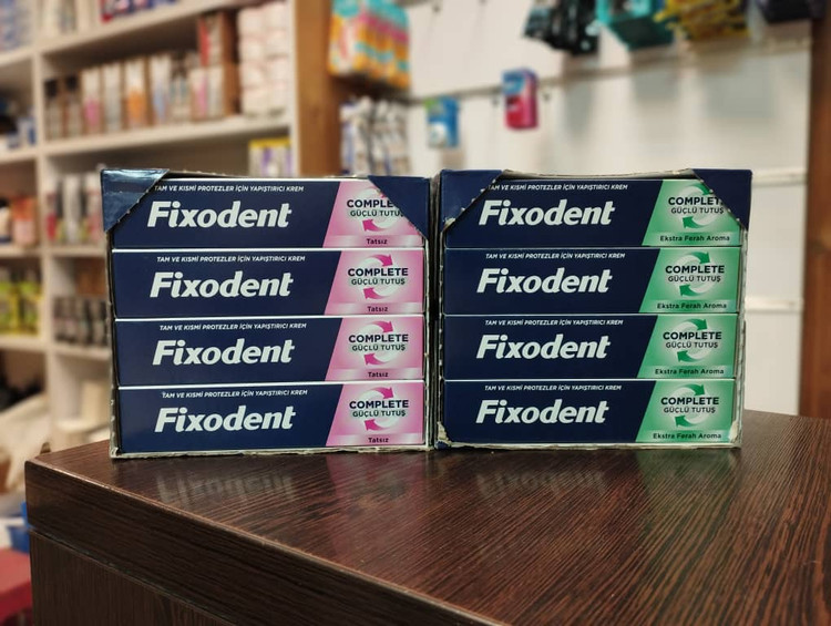 چسب دندان مصنوعی فیکسودنت