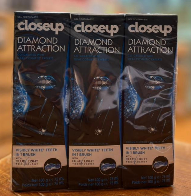 خمیر دندان کلوزآپ